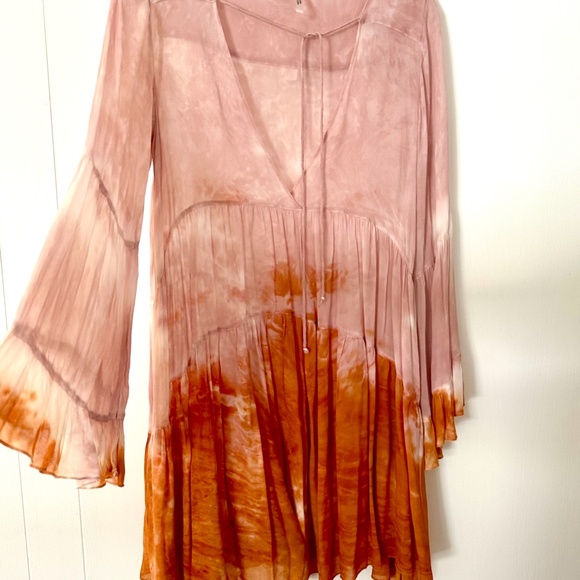 Beautiful Dress in Chiffon - By Young, Broke & Fabulous - L - NWT - Tie Dyed - Picture 5 of 12